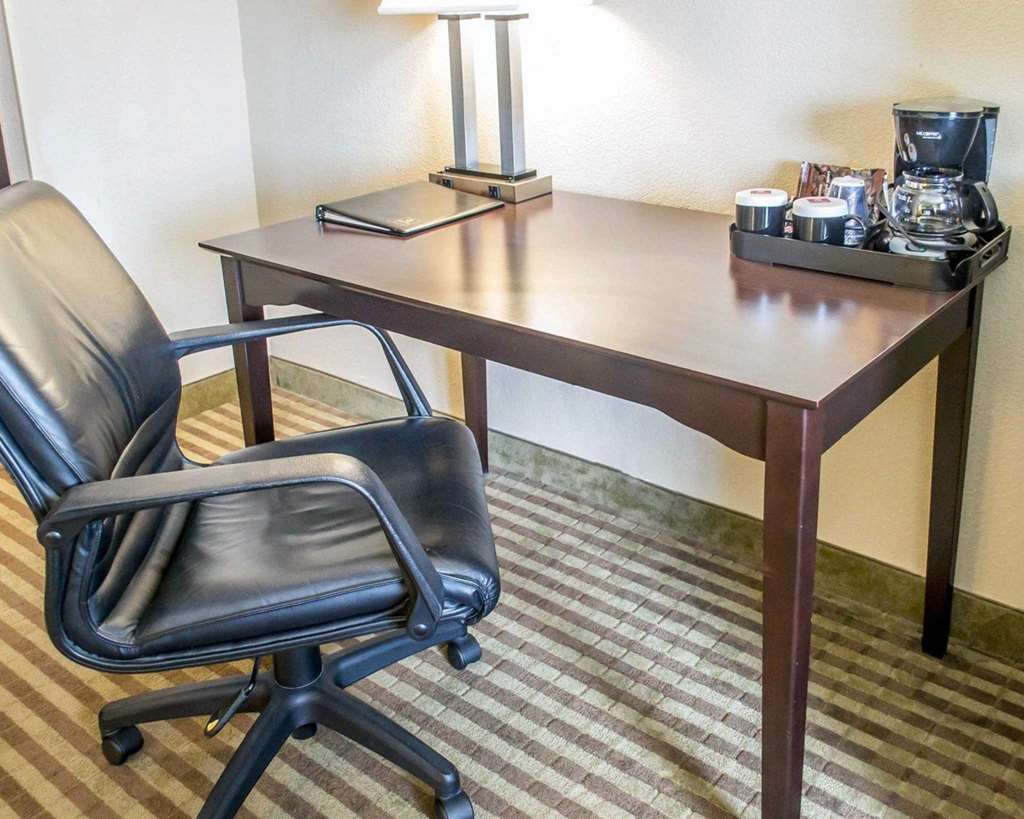 Clarion Hotel Beachwood-Cleveland Værelse billede